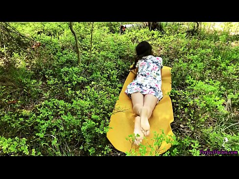 ❤️ டிண்டரில் உள்ள அந்நியன் என் பெண்ணை சுயஇன்பம் செய்து காடுகளில் உணர்ச்சிவசப்படுகிறான் சூப்பர் செக்ஸ் எங்களிடம் ❌